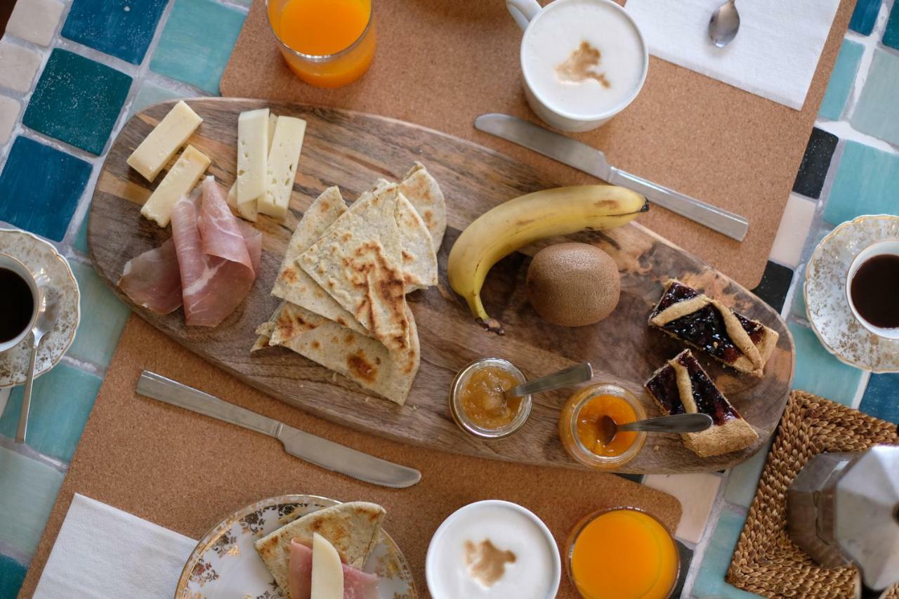 Casa Monteluro - B&B Tavullia Eksteriør billede